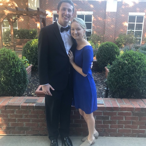 Meet your Posher, Kristin - Picture 2 of 2